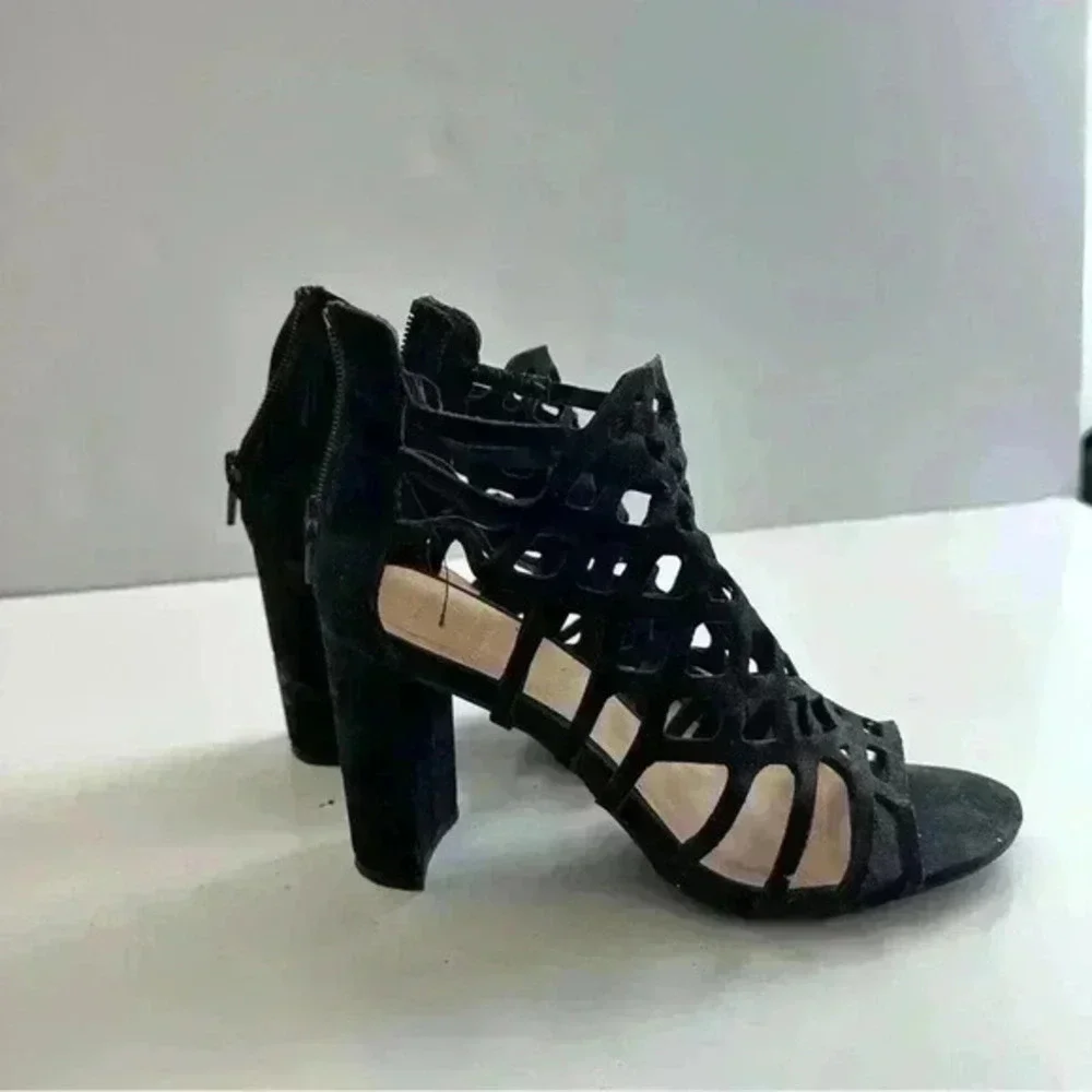 Material Girl Women’s Shoes Sandals Block Heels‎ Suede Black Size 6
